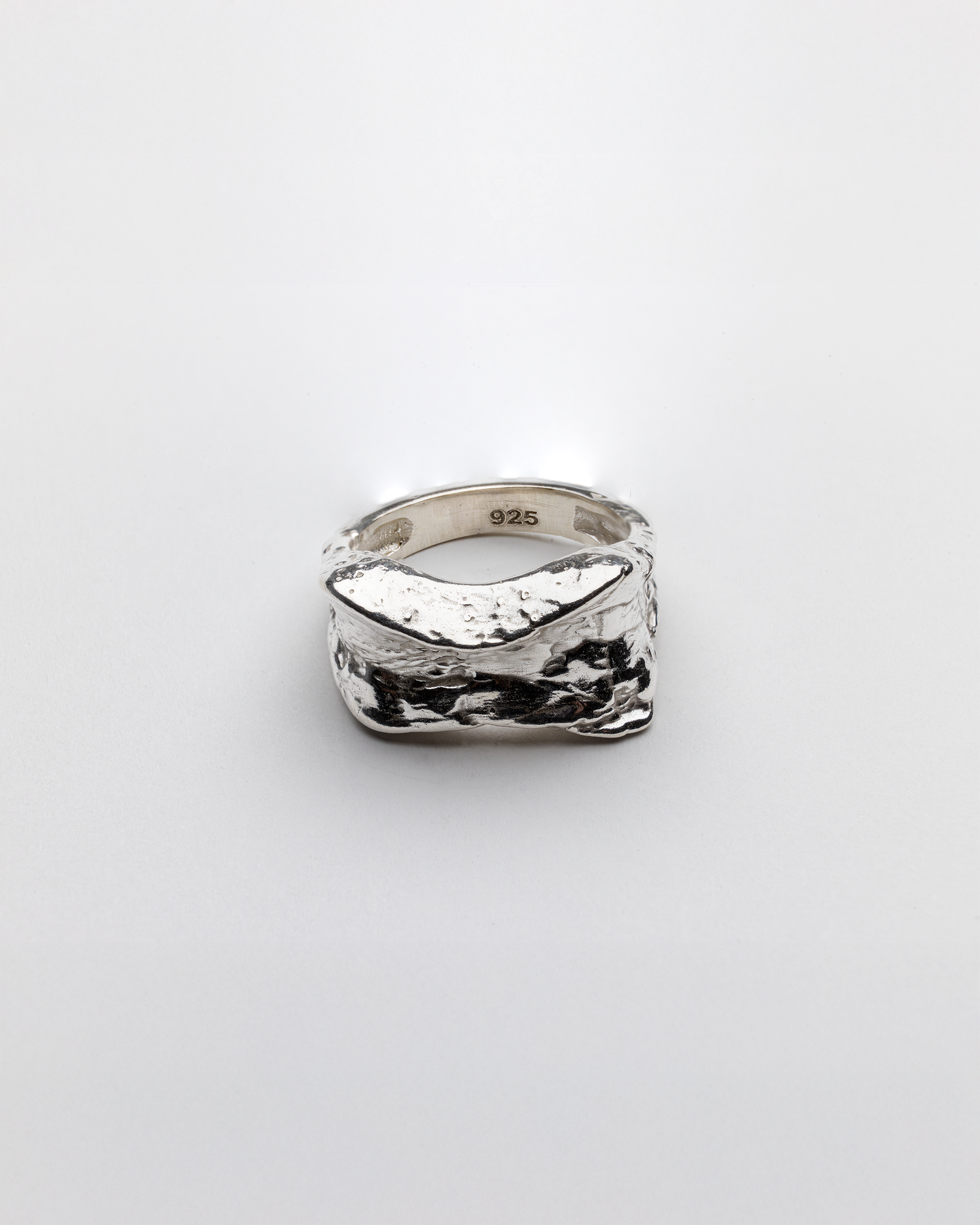 STONE RING