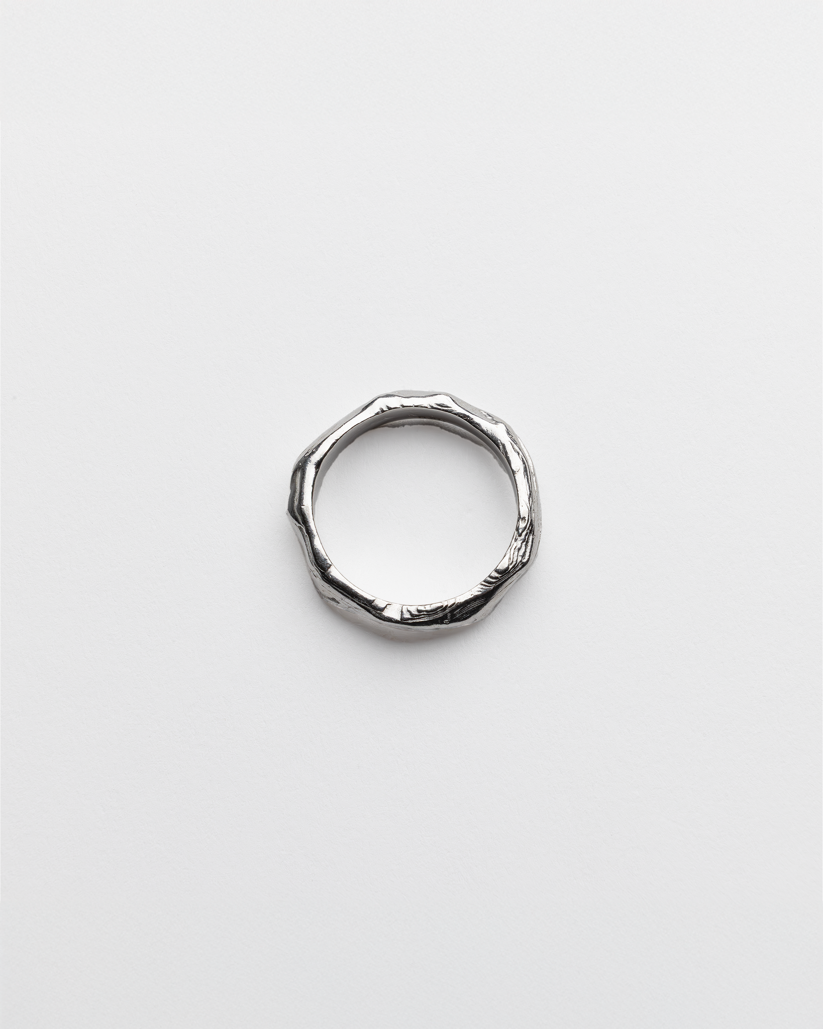 DENTED RING