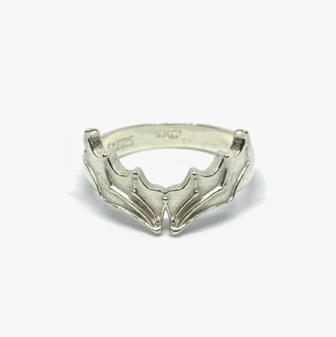 BAT WING RING