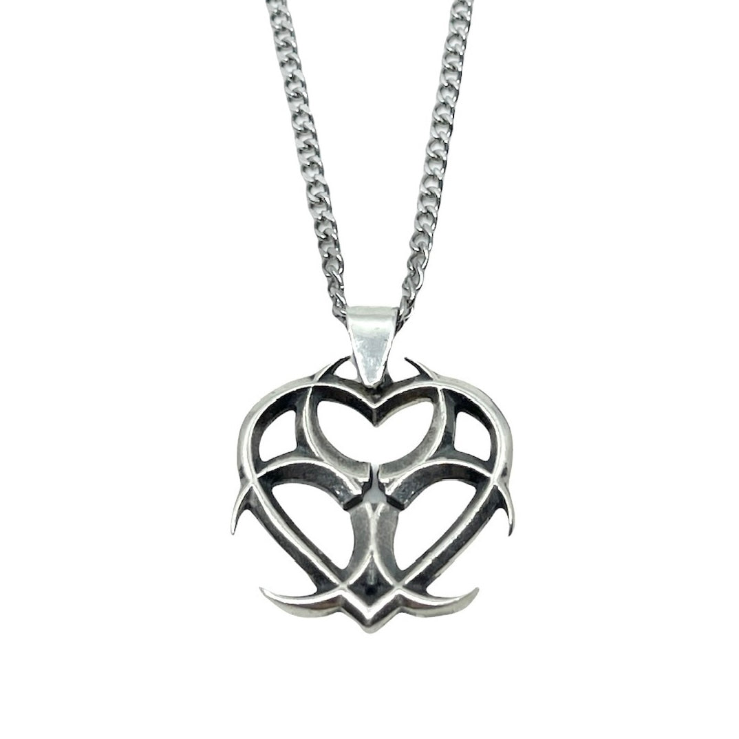 TOXIC HEART NECKLACE
